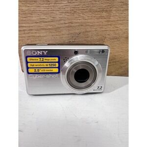 Sony Cyber-shot DSC-S750 7.2MP Digital Camera Silver 3x Optical Zoom 2.5" LCD